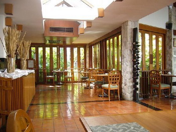 Thailand, Pattaya, Woodlands Hotel and Resort 
